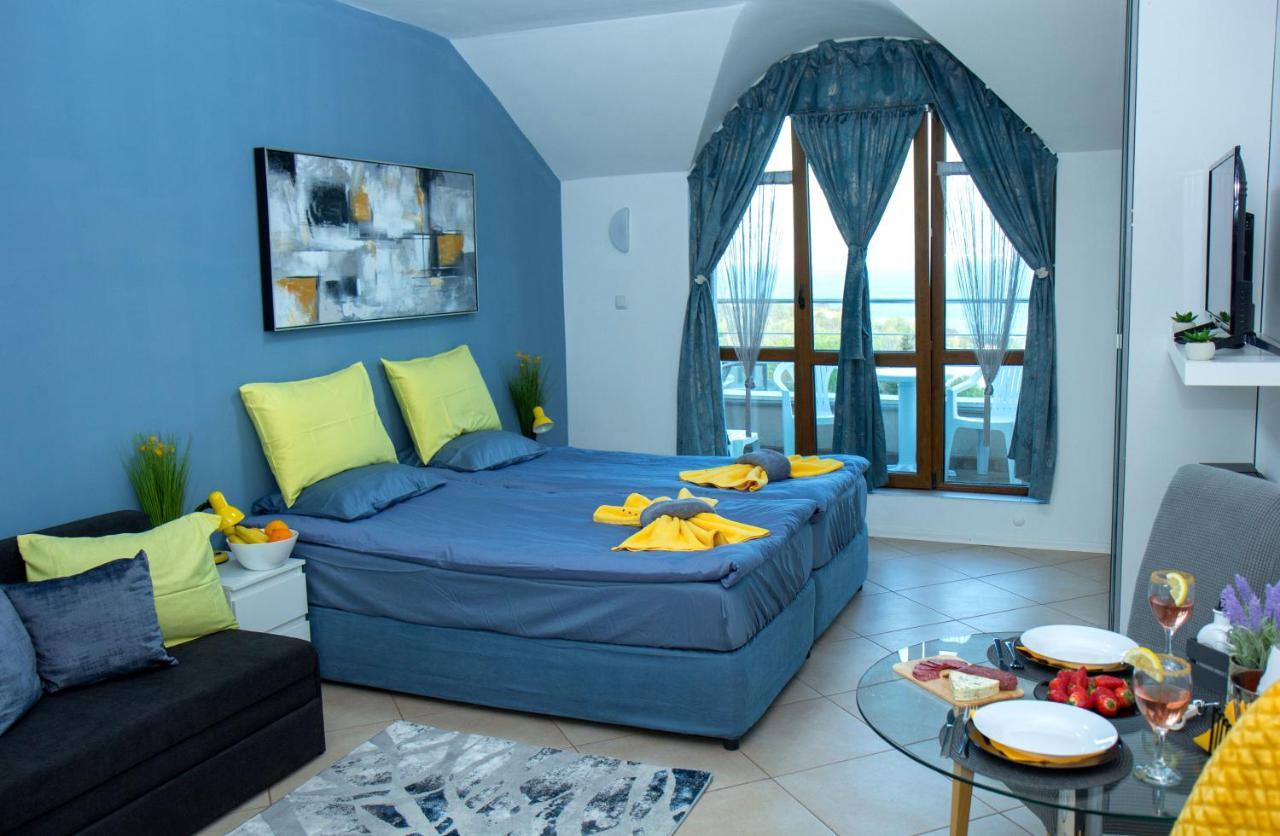 Black Sea Narcissus - Quiet Studio With Amazing Sea View Varna Extérieur photo