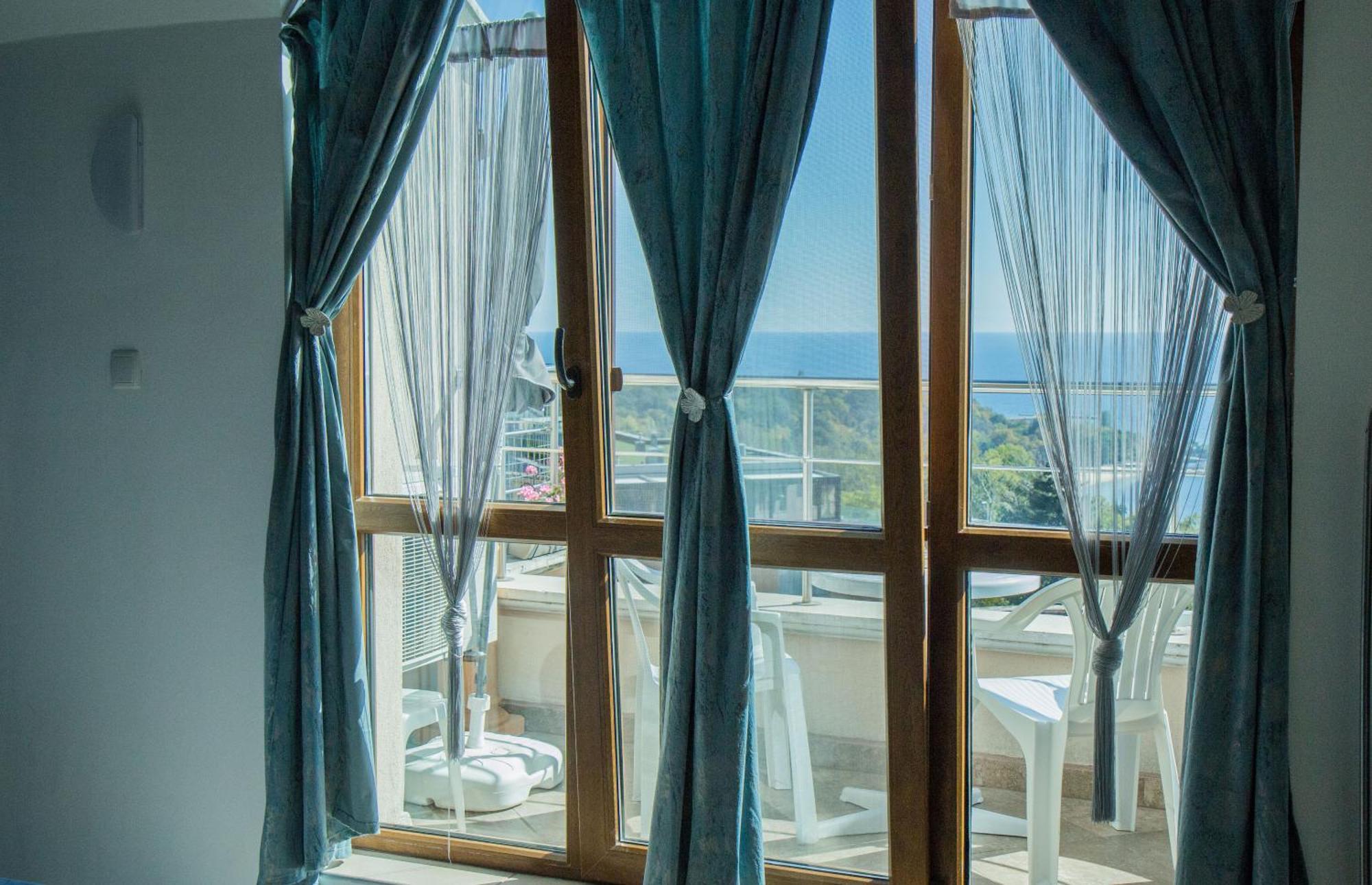 Black Sea Narcissus - Quiet Studio With Amazing Sea View Varna Extérieur photo